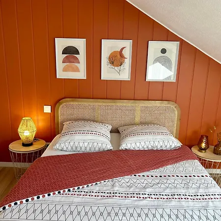 Douce Agathe - Duo-groupe, Chaleureux, Tram 200m, Centre 10min Apartamento
