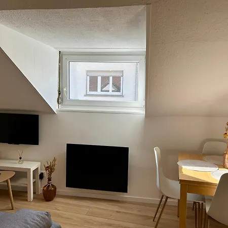 Apartamento Douce Agathe - Duo-groupe, Chaleureux, Tram 200m, Centre 10min